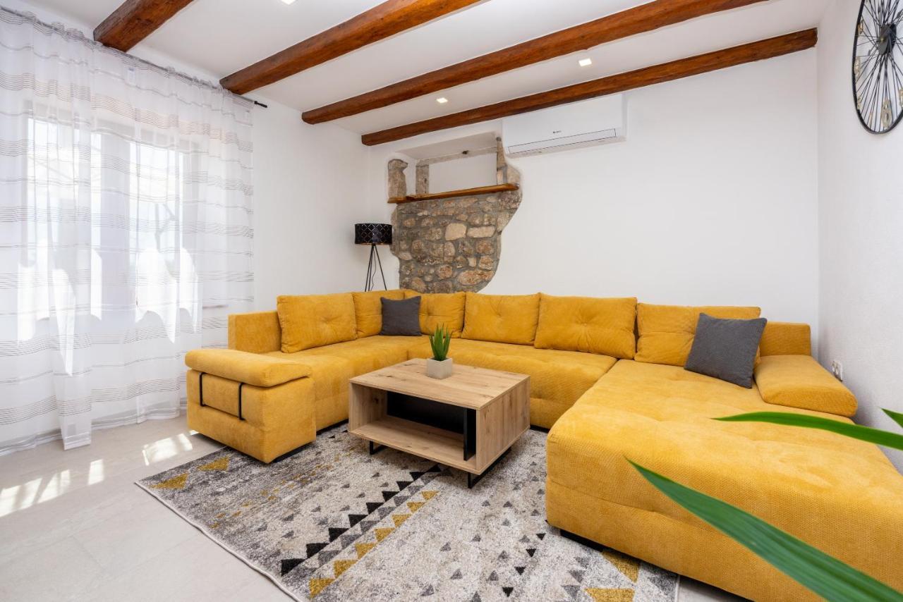 Villa Antani With Heated Pool, Sauna & Jacuzzi Crikvenica Eksteriør bilde