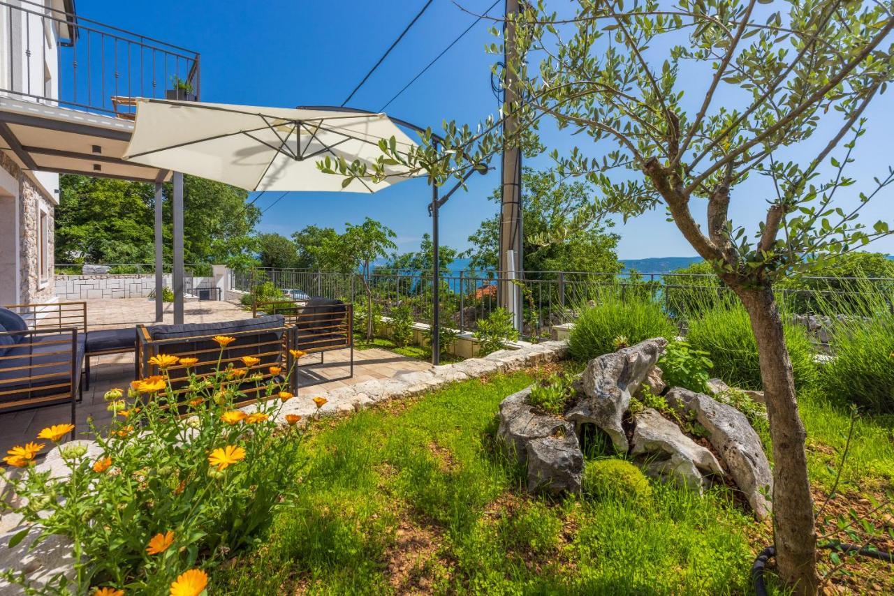Villa Antani With Heated Pool, Sauna & Jacuzzi Crikvenica Eksteriør bilde