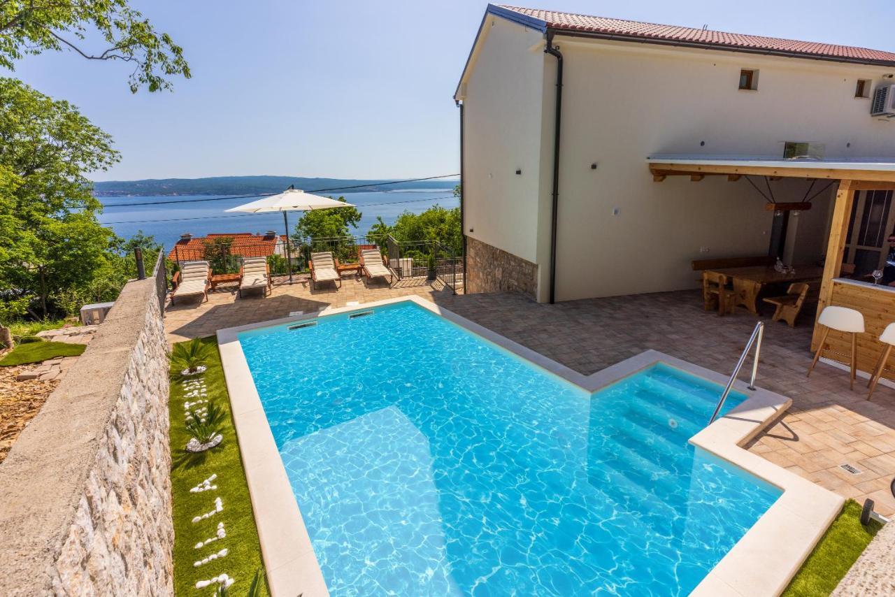 Villa Antani With Heated Pool, Sauna & Jacuzzi Crikvenica Eksteriør bilde