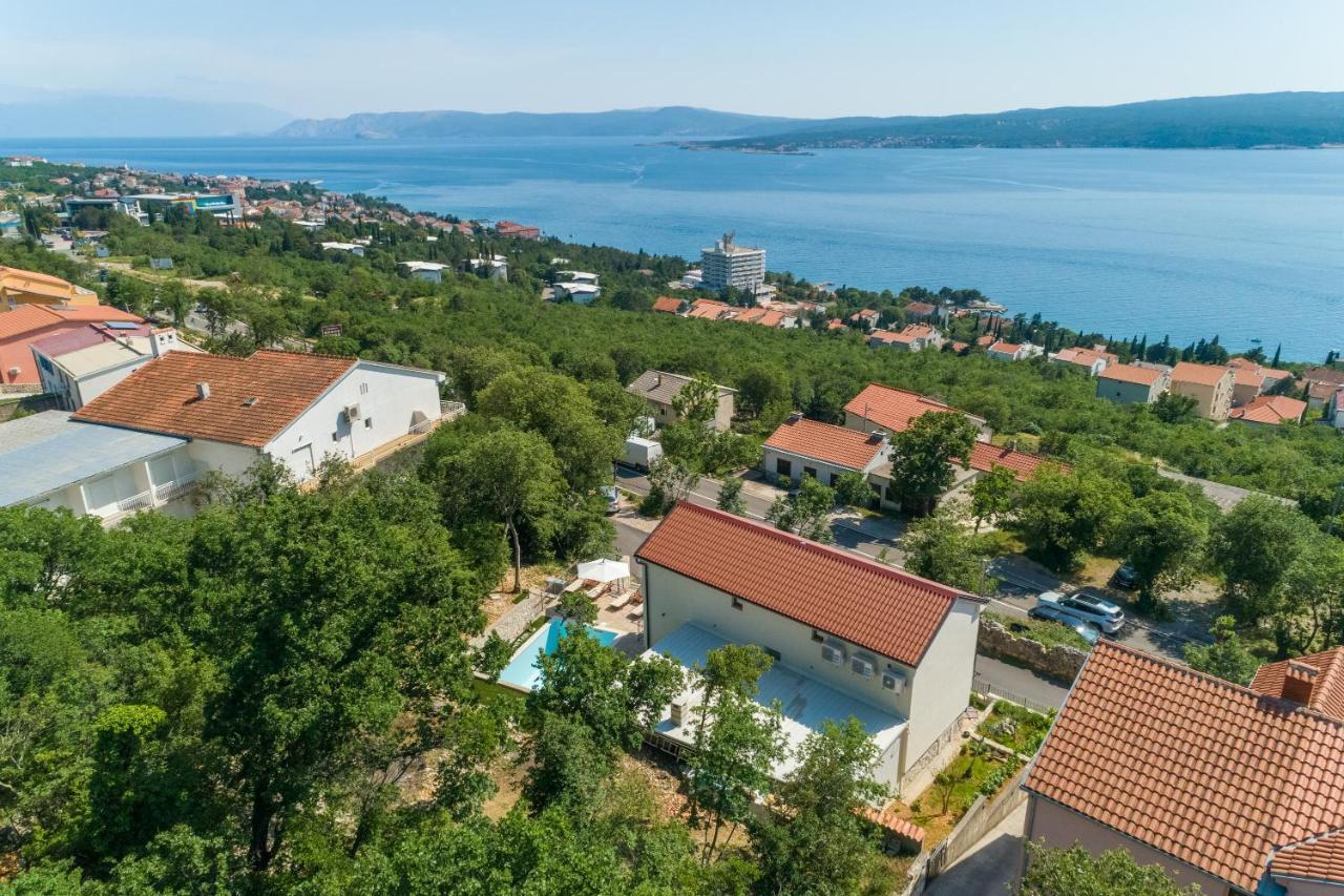 Villa Antani With Heated Pool, Sauna & Jacuzzi Crikvenica Eksteriør bilde