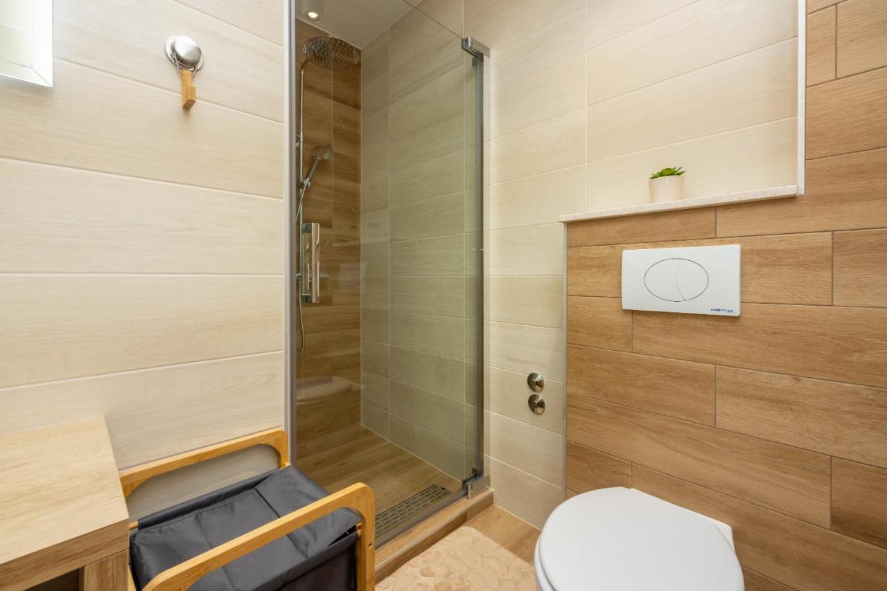 Villa Antani With Heated Pool, Sauna & Jacuzzi Crikvenica Eksteriør bilde
