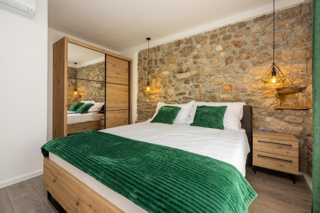 Villa Antani With Heated Pool, Sauna & Jacuzzi Crikvenica Eksteriør bilde