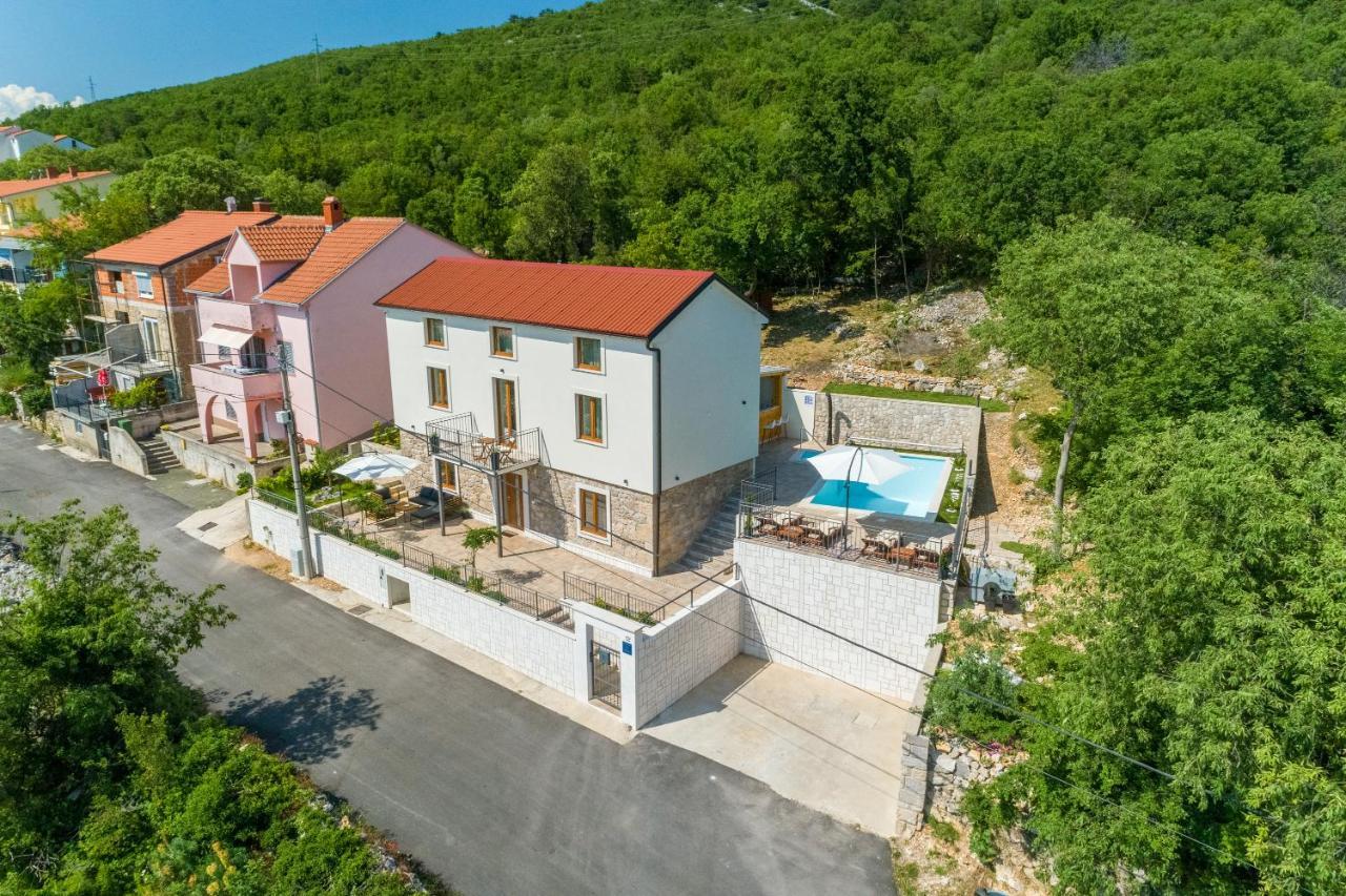 Villa Antani With Heated Pool, Sauna & Jacuzzi Crikvenica Eksteriør bilde